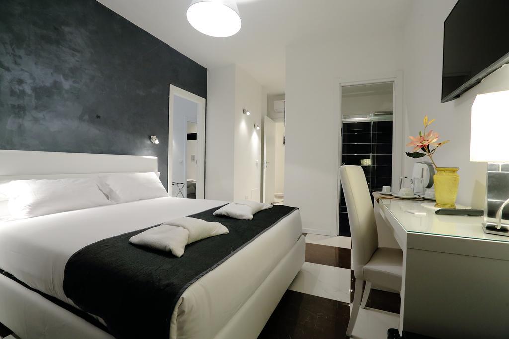 ホテル Saint Peter'S Luxury Domus ローマ 部屋 写真